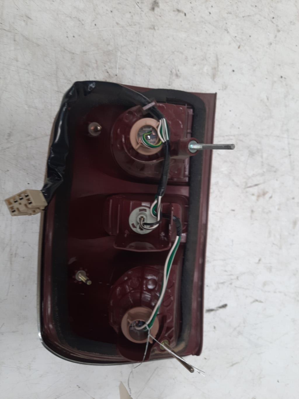 Fanale posteriore principale sinistro (luci) TOYOTA RAV4 2 PHASE 2 Diésel - 1