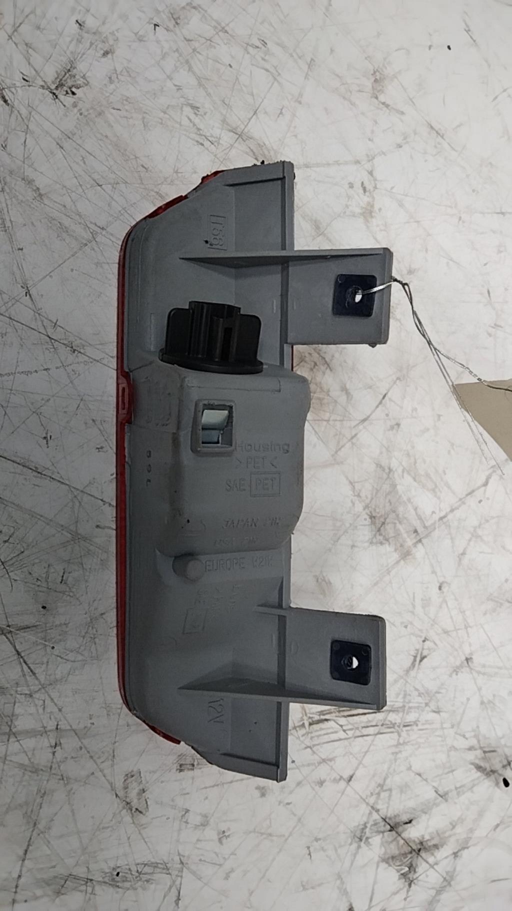 Luce stop centrale TOYOTA RAV4 2 PHASE 2 Diésel - 1