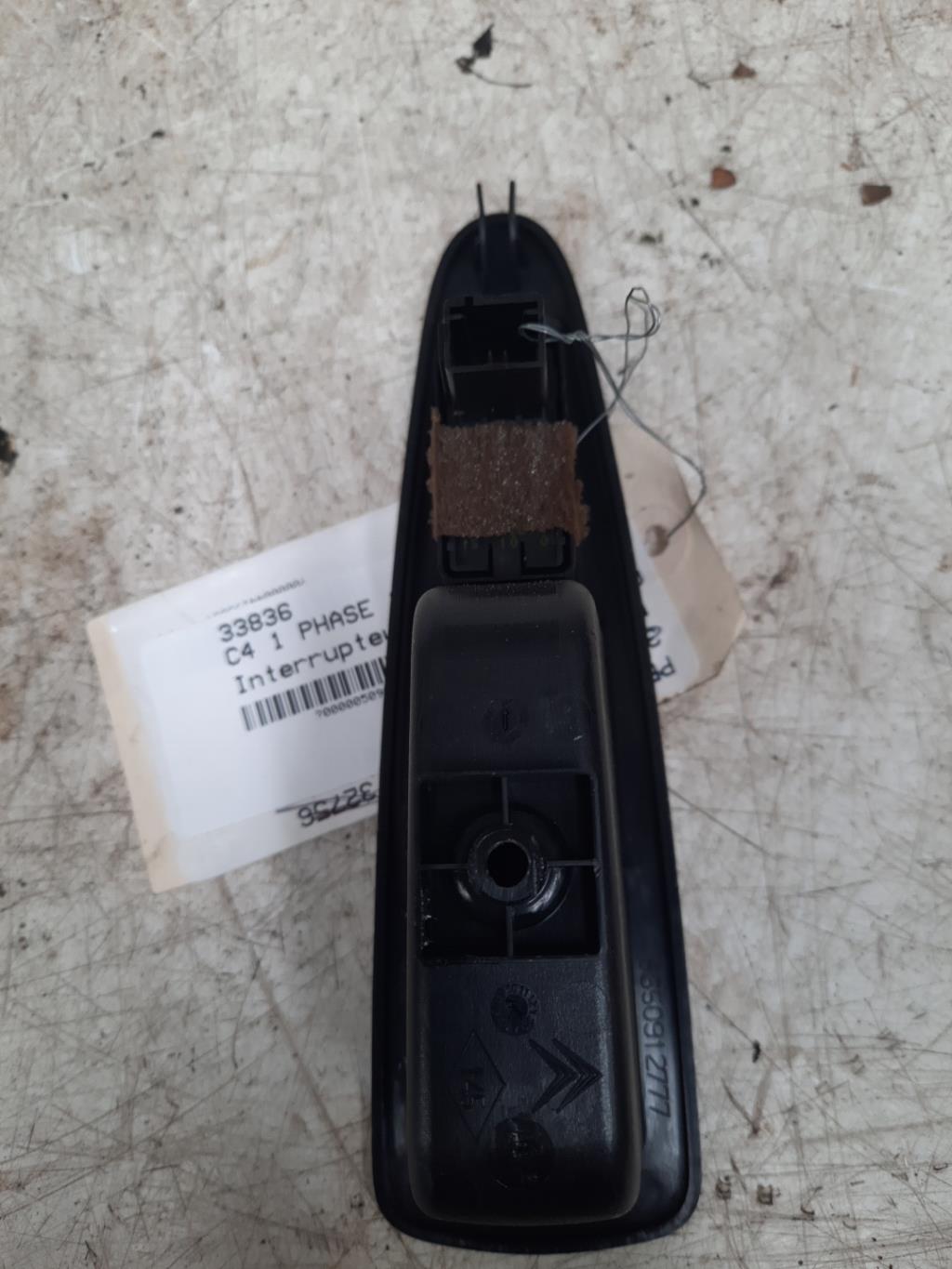 Interruttore lavacristalli posteriore sinistro CITROEN C4 1 PHASE 1 Diésel - 1