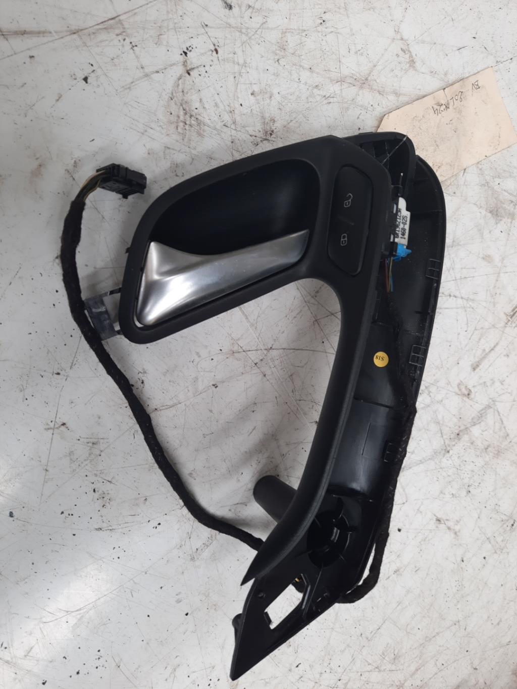 Maniglia interna anteriore sinistra VOLKSWAGEN POLO 5 PHASE 1 Diésel - 1