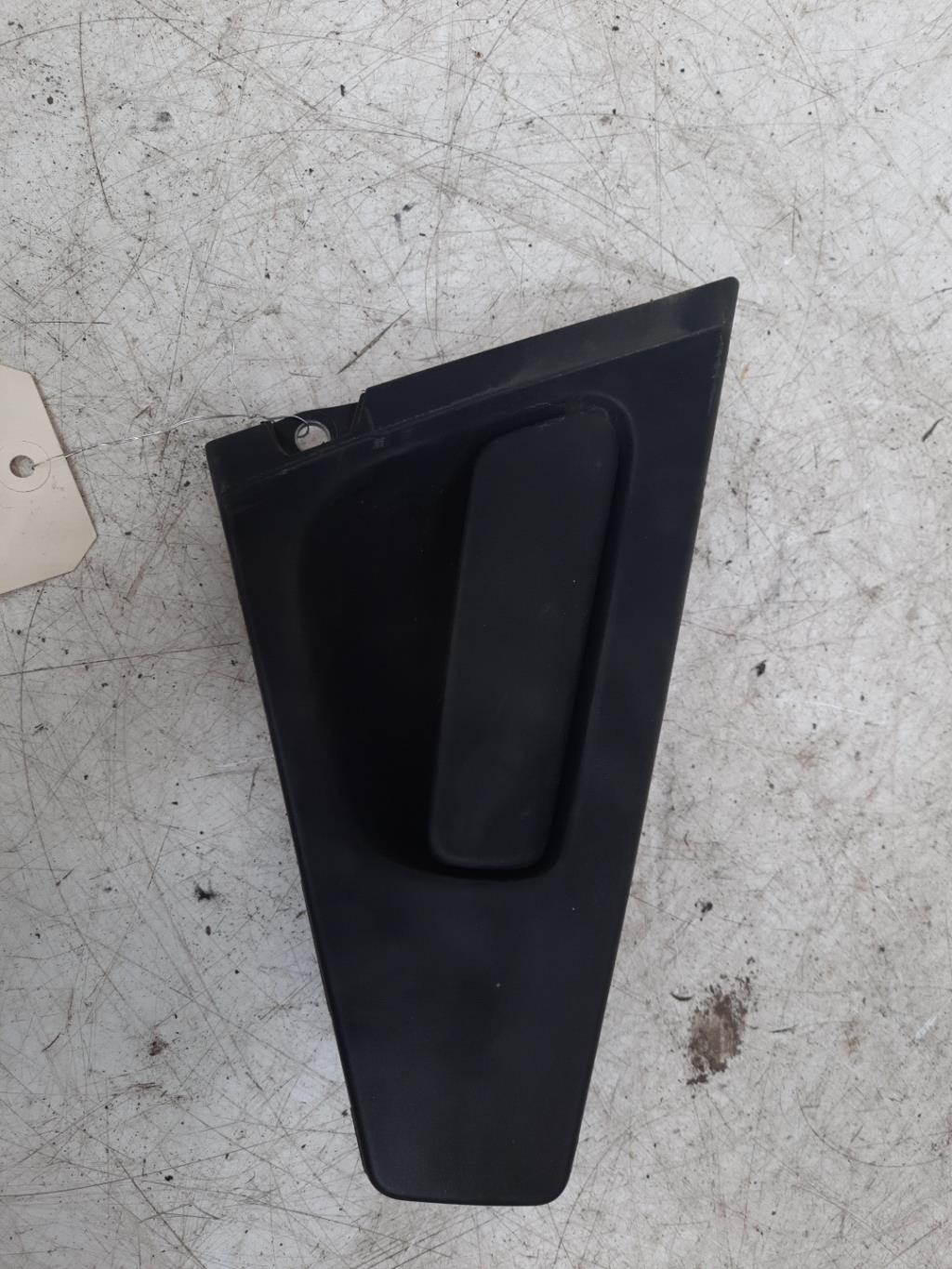 Maniglia portiera posteriore sinistra RENAULT CLIO 4 PHASE 1 Diésel - 1
