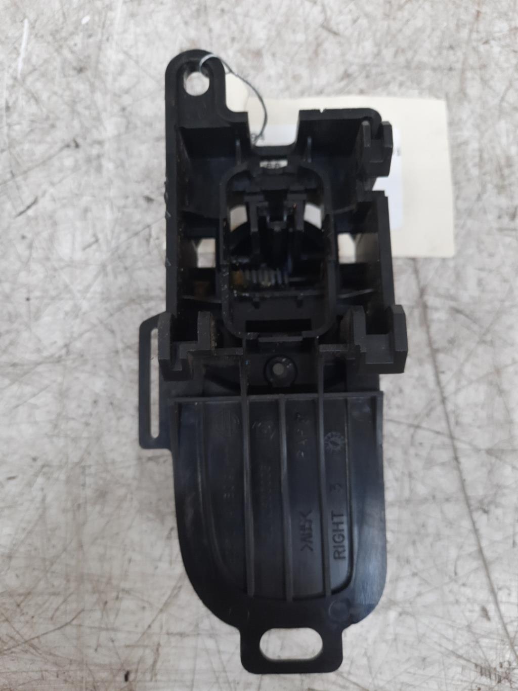 Maniglia portiera anteriore destra NISSAN NOTE 1 PHASE 1 Diésel - 1