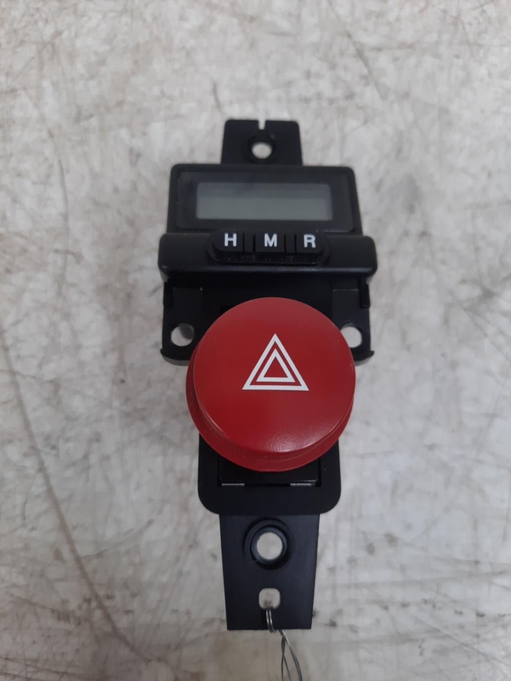 Bouton de warning HYUNDAI GETZ PHASE 2 Essence - 1