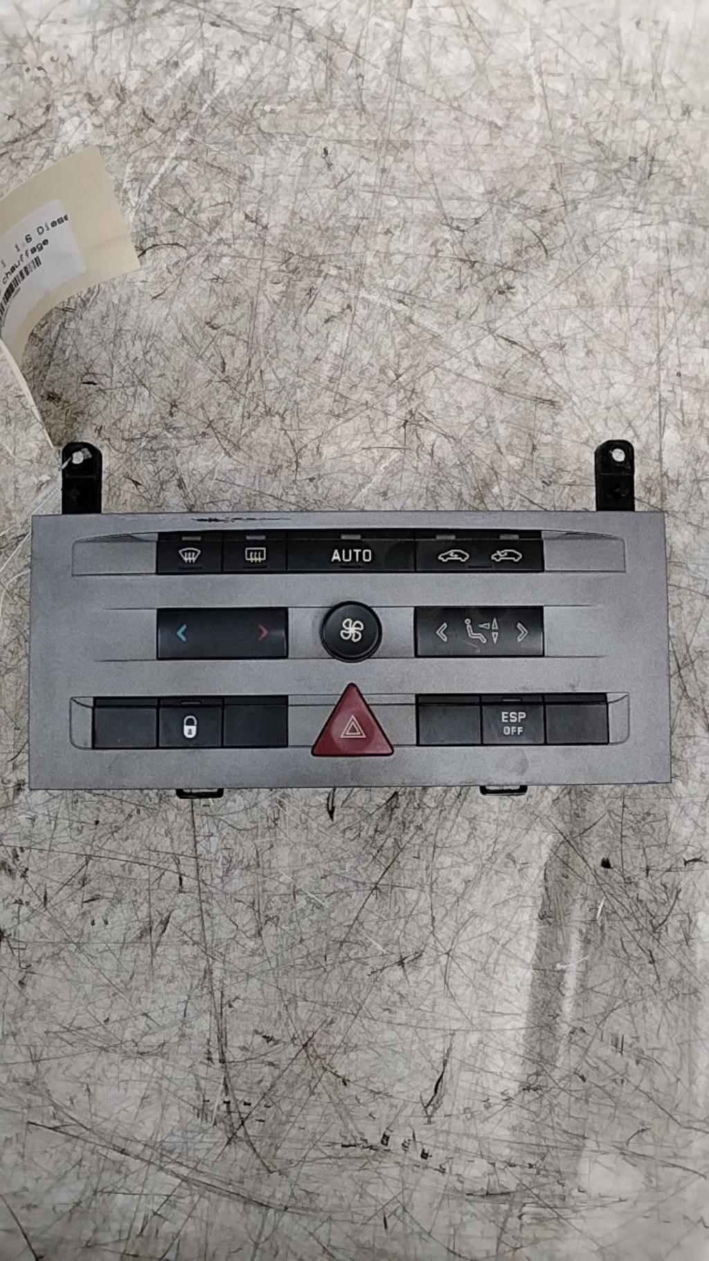 Commande chauffage PEUGEOT 407 PHASE 1 Diesel - 1