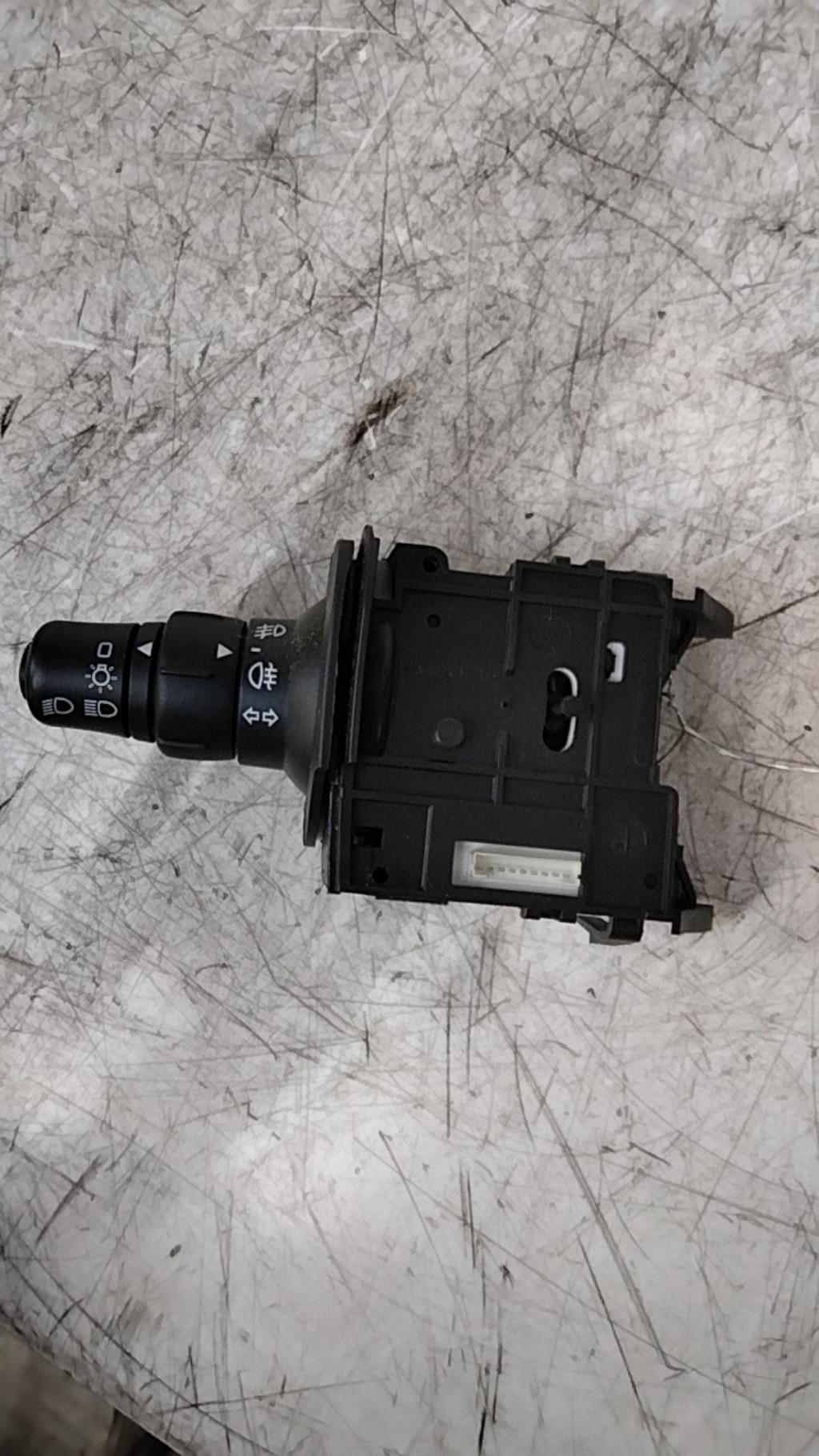 Commodo phare RENAULT SCENIC 2 PHASE 1 Diesel - 1