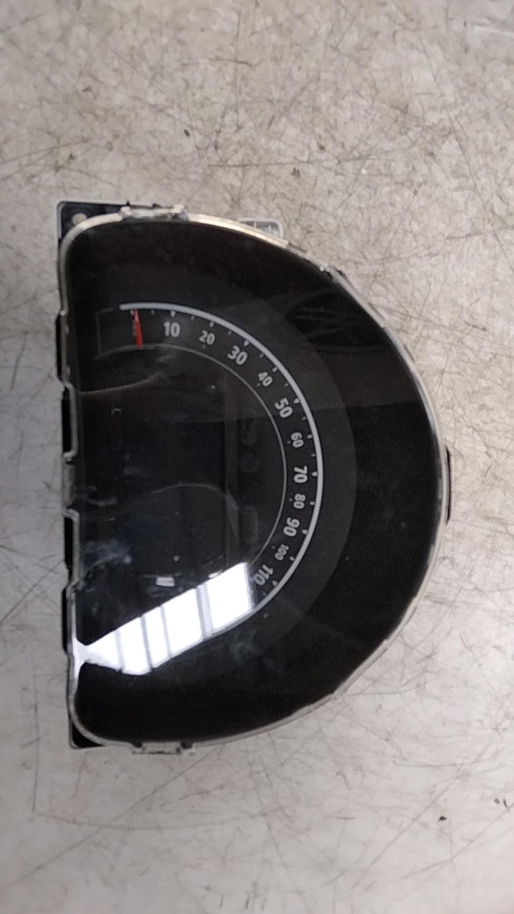 Compteur RENAULT TWINGO 3 Essence - 1