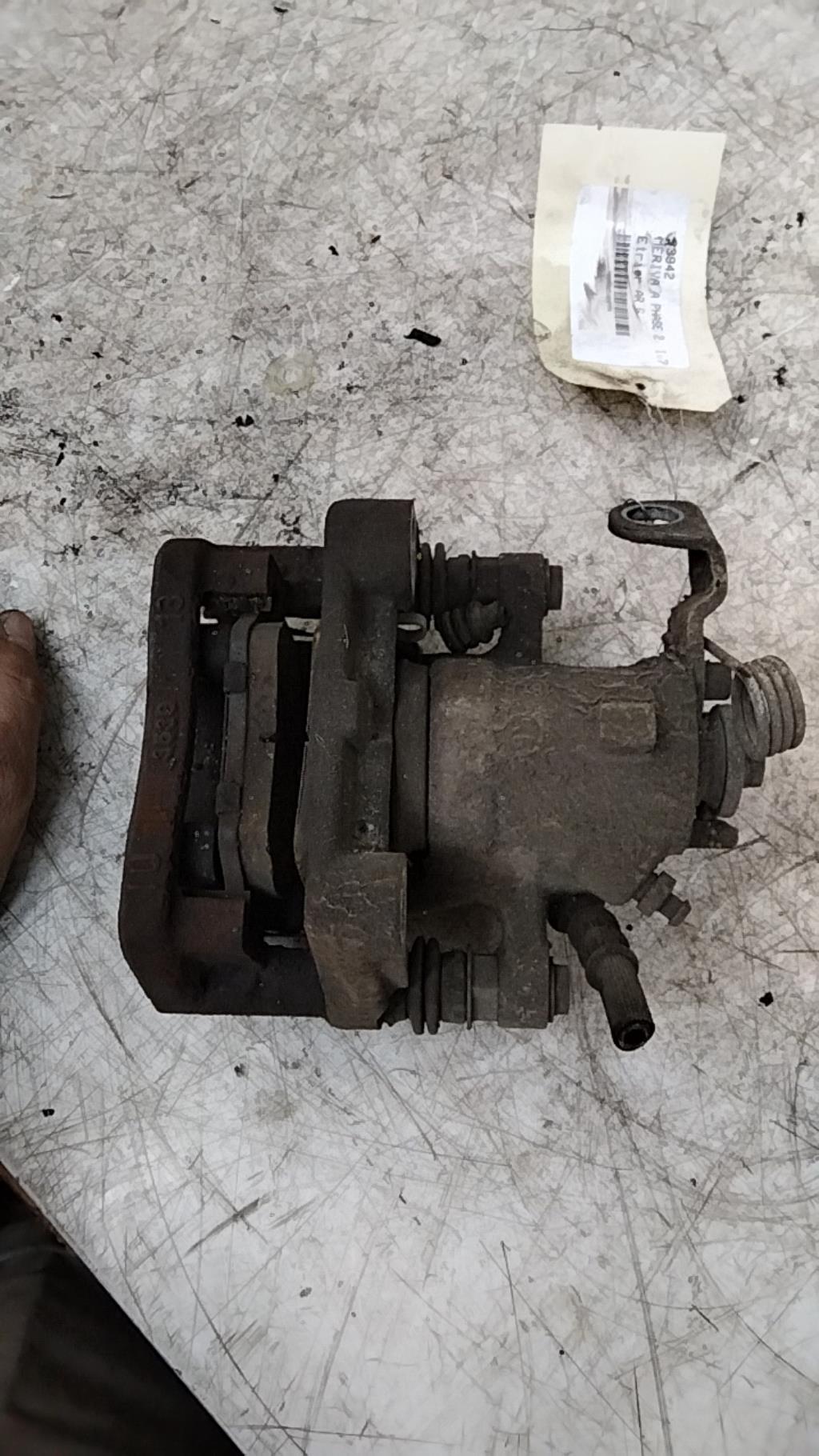 Pinza freni posteriore sinistra OPEL MERIVA A PHASE 2 Diésel - 1