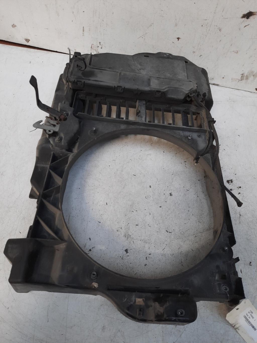 Face avant PEUGEOT 407 PHASE 1 Essence - 1