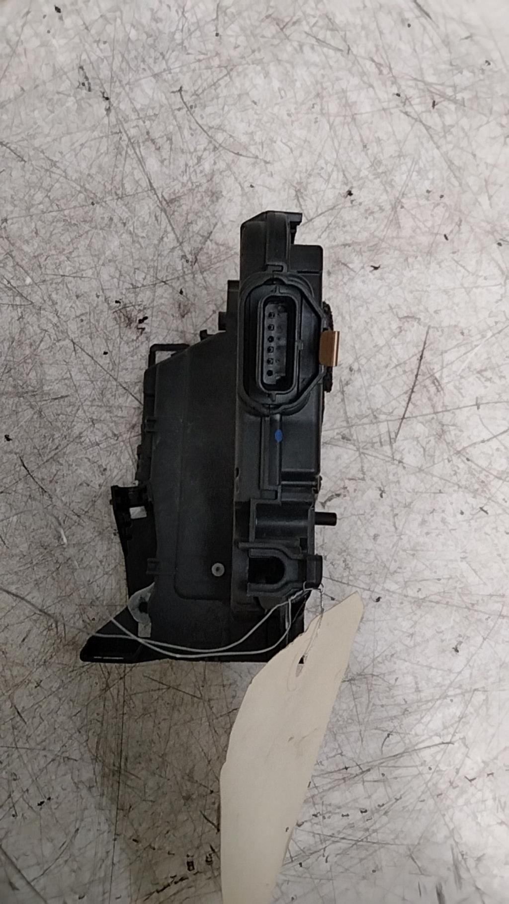 Chiusura centralizzata posteriore destra RENAULT TWINGO 3 Gasolina - 1