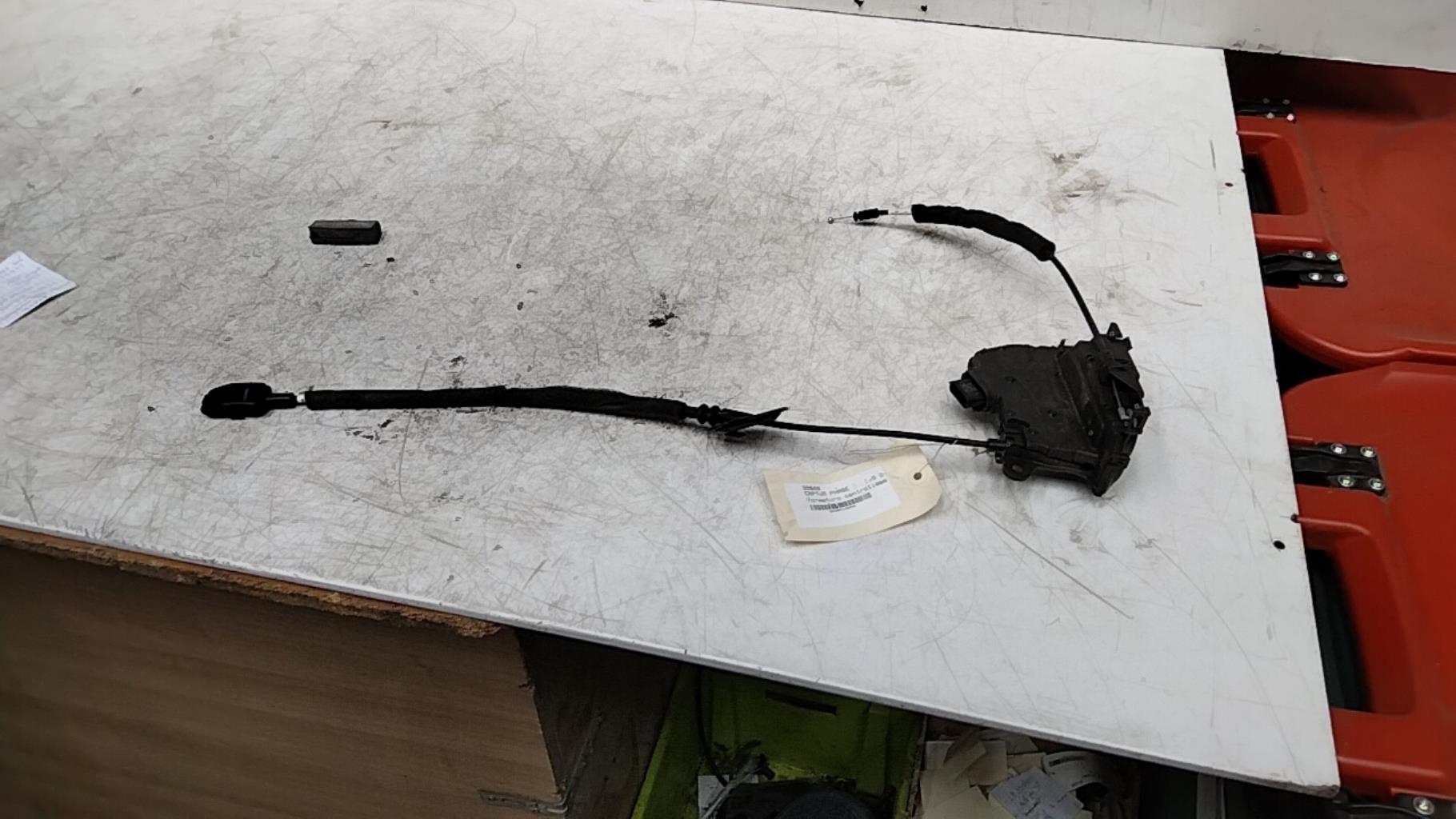 Chiusura centralizzata posteriore sinistra RENAULT CAPTUR 1 PHASE 1  - 1