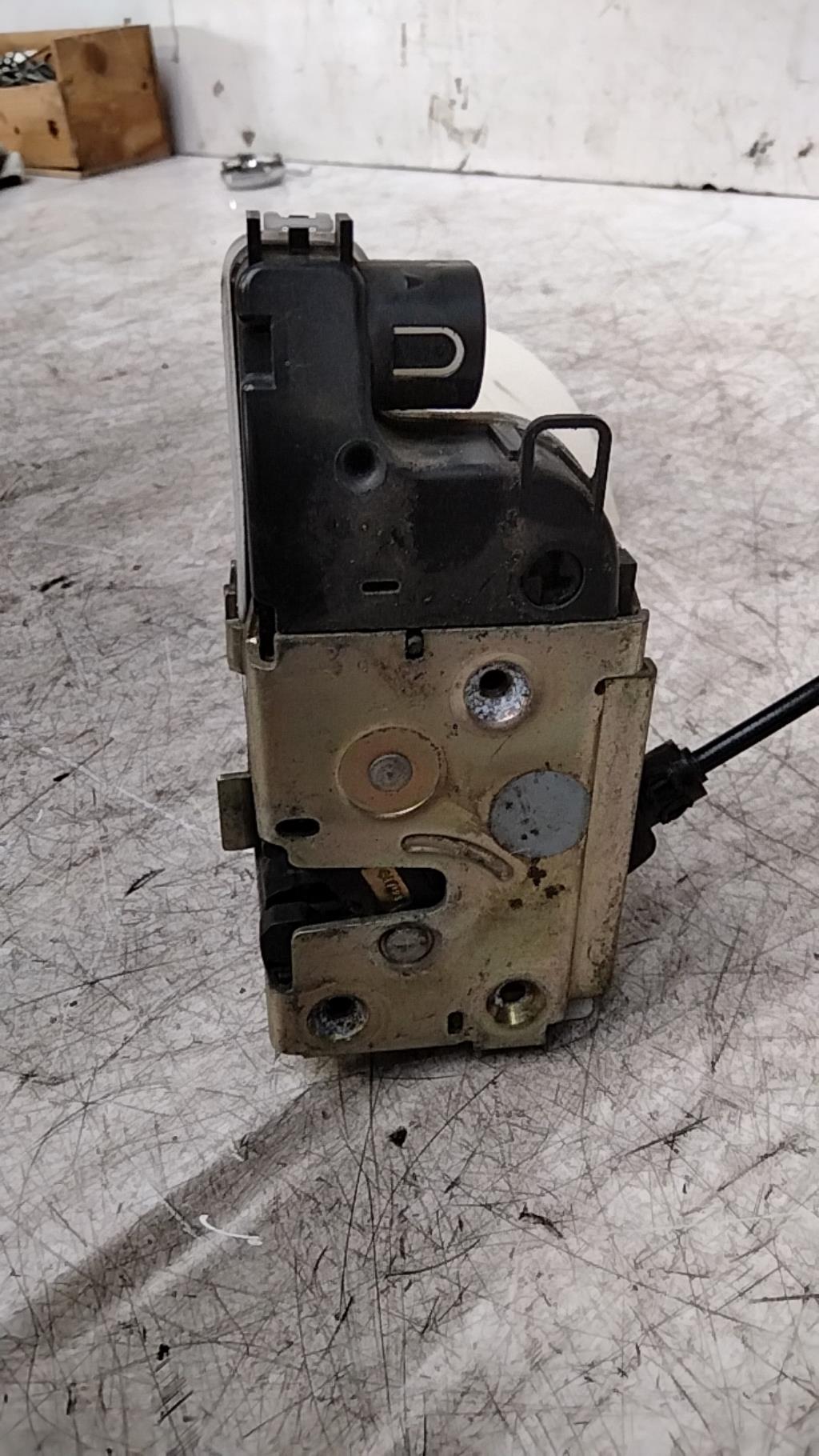 Chiusura centralizzata anteriore destra RENAULT LAGUNA 2 PHASE 2 Diésel - 1