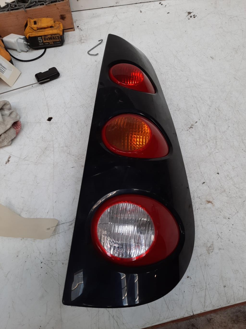 Fanale posteriore principale destro (luci) SMART FORFOUR 1 Gasolina - 1