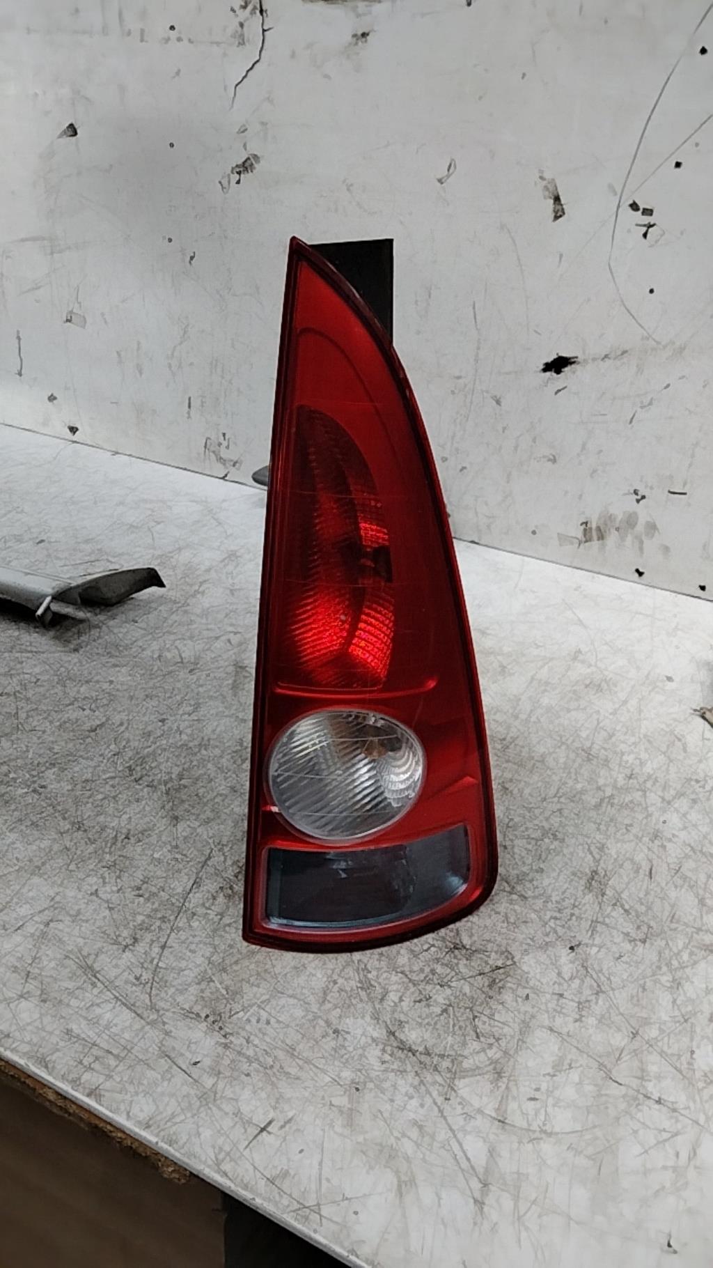 Fanale posteriore principale destro (luci) RENAULT ESPACE 4 PHASE 2 Diésel - 1