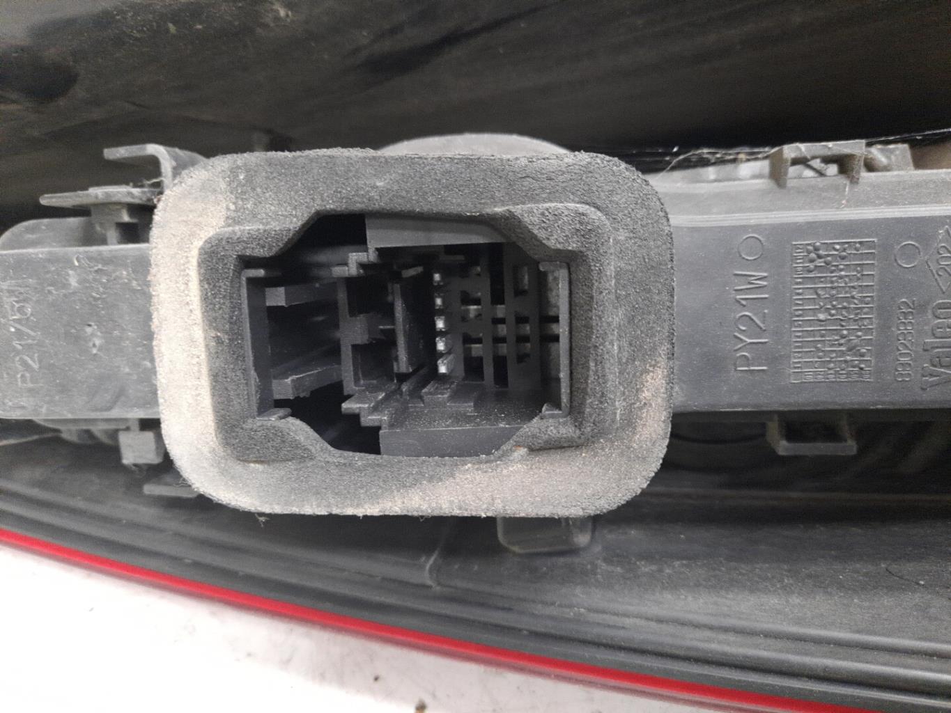 Fanale posteriore principale destro (luci) RENAULT GRAND ESPACE 4 PHASE 2 Diésel - 1