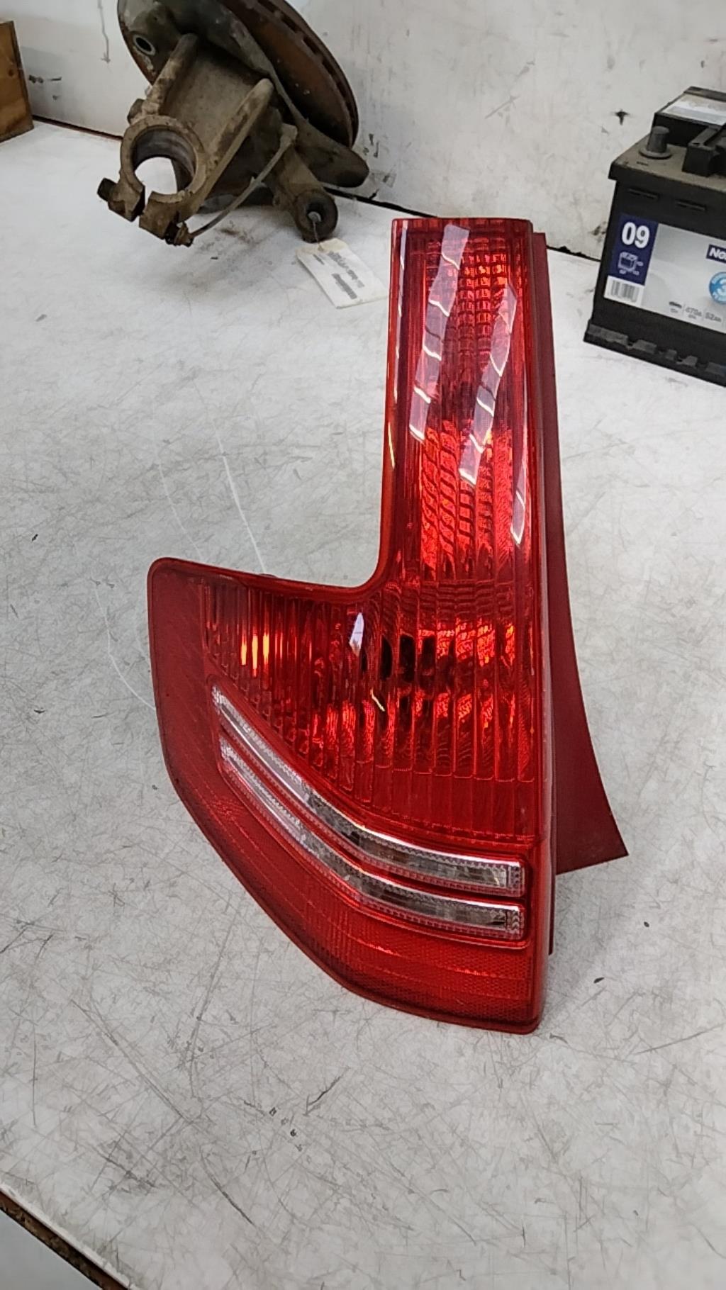 Fanale posteriore principale sinistro (luci) CITROEN C4 1 PHASE 2 Diésel - 1
