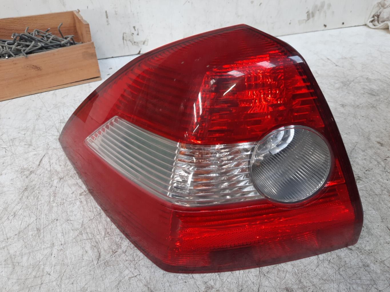 Fanale posteriore principale sinistro (luci) RENAULT MEGANE 2 PHASE 1 Diésel - 1