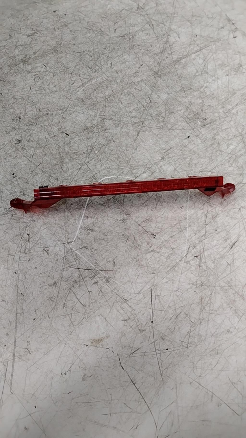 Feu arriere stop central BMW SERIE 1 E87 PHASE 1 Essence - 1
