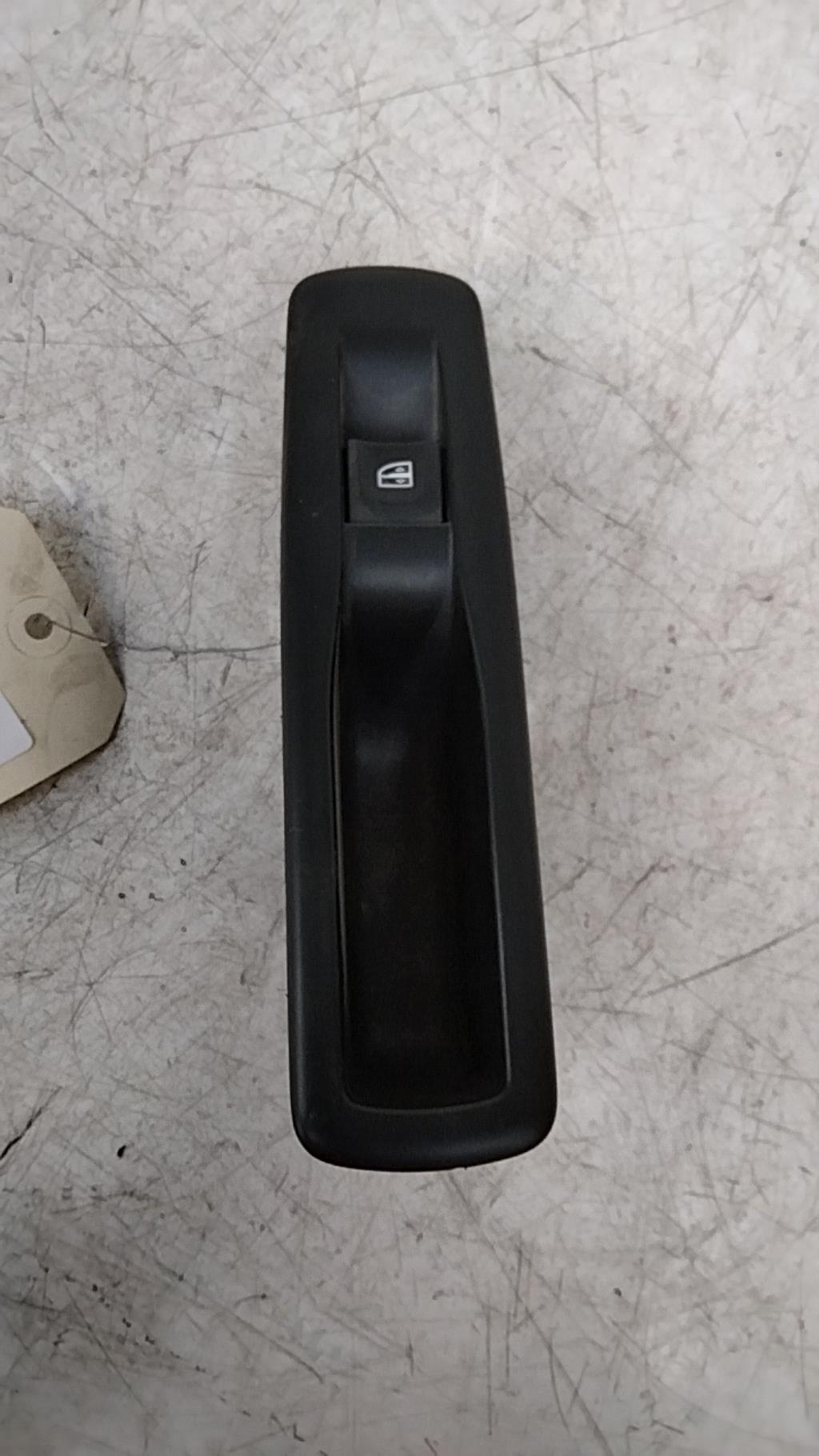 Interruttore lavacristalli posteriore destro RENAULT GRAND SCENIC 3 PHASE 1 Diésel - 1