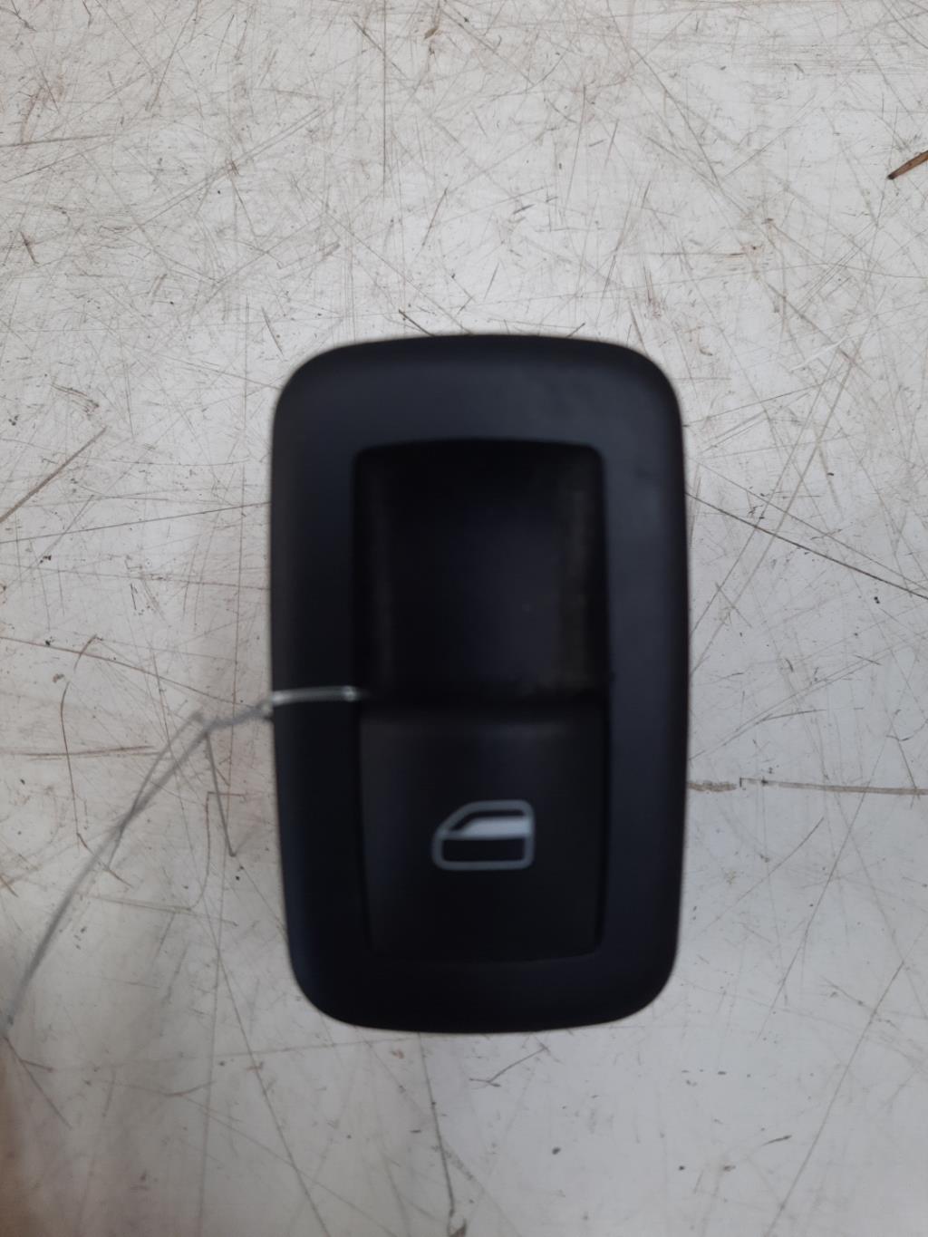 Interruttore lavacristalli posteriore sinistro DODGE JOURNEY Diésel - 1