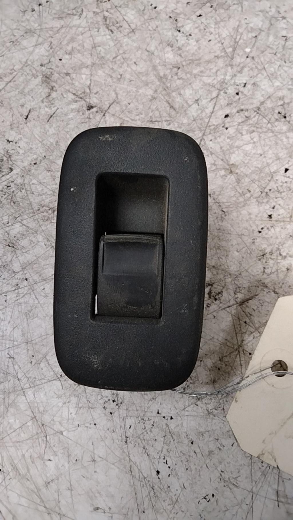 Interruttore lavacristalli posteriore sinistro TOYOTA AURIS 1 PHASE 1 Diésel - 1