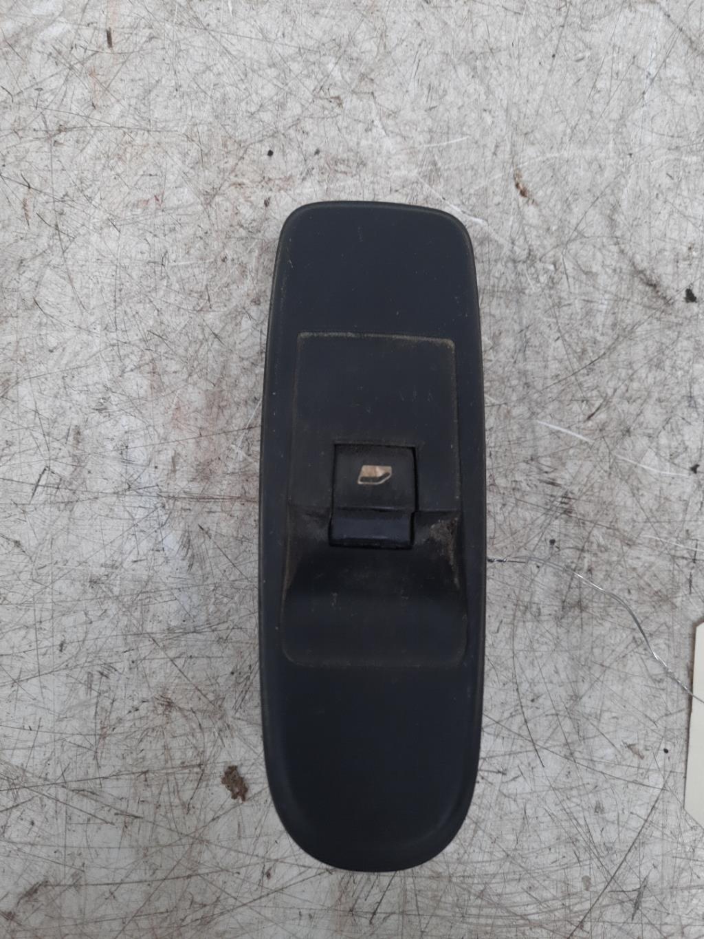 Interruttore lavacristalli anteriore destro CITROEN C4 GRAND PICASSO 1 Diésel - 1
