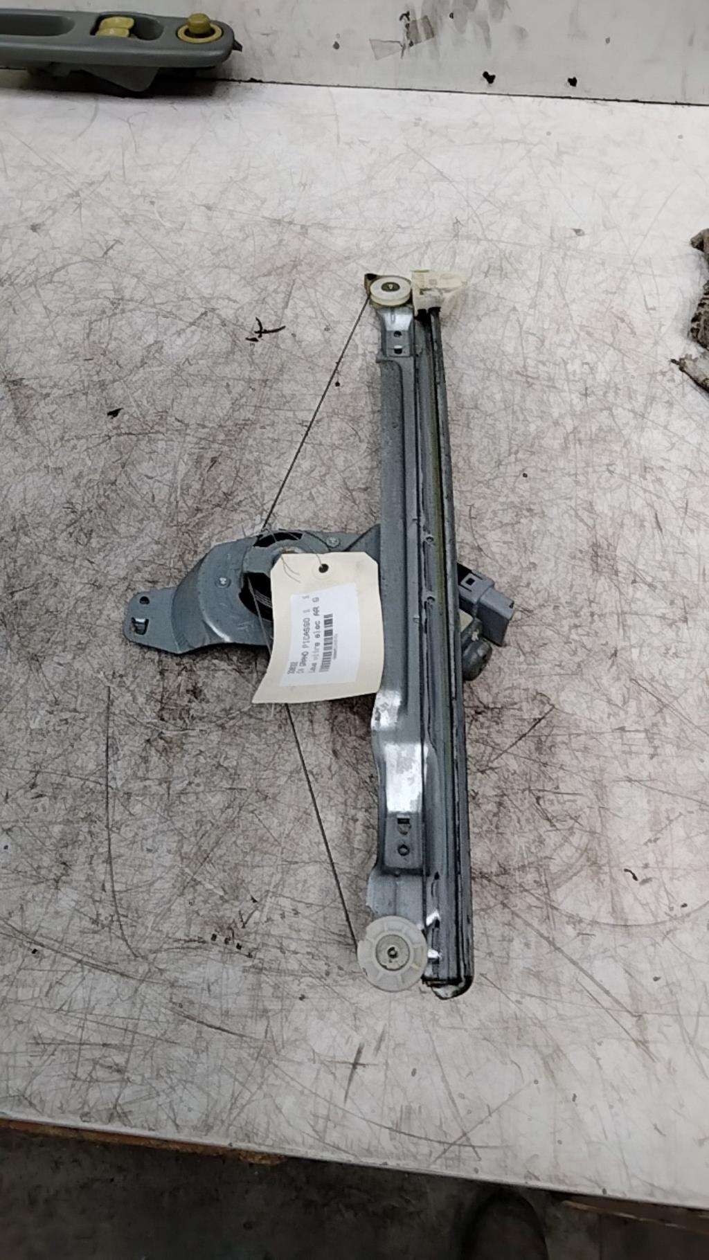 Alzacristalli elettrico posteriore sinistro CITROEN C4 GRAND PICASSO 1 Diésel - 1