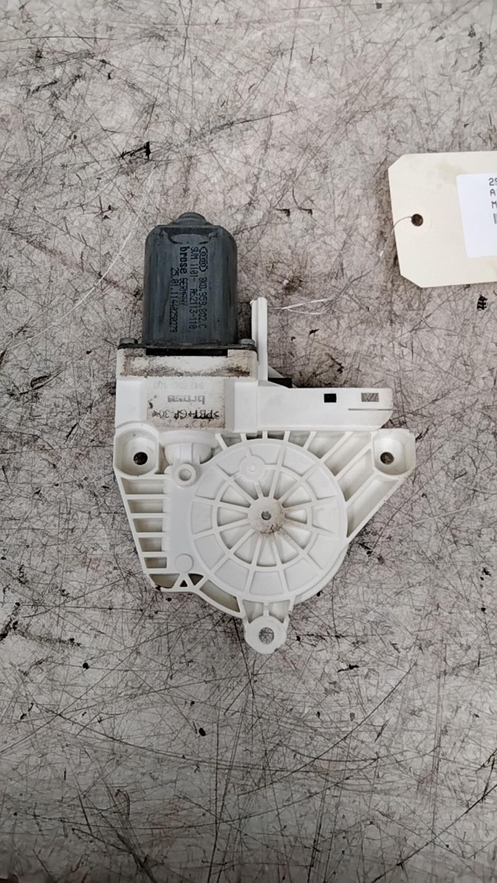 Motore alzacristalli anteriore destro AUDI A1 1 PHASE 1 Gasolina - 1