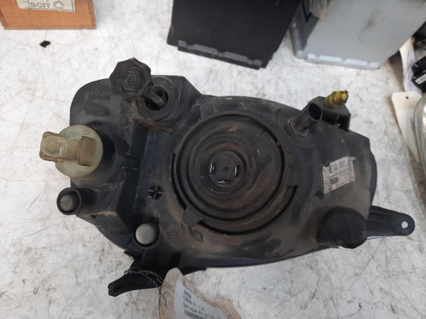 Gruppo ottico anteriore principale destro (luci)(faro) OPEL CORSA B PHASE 1  - 1