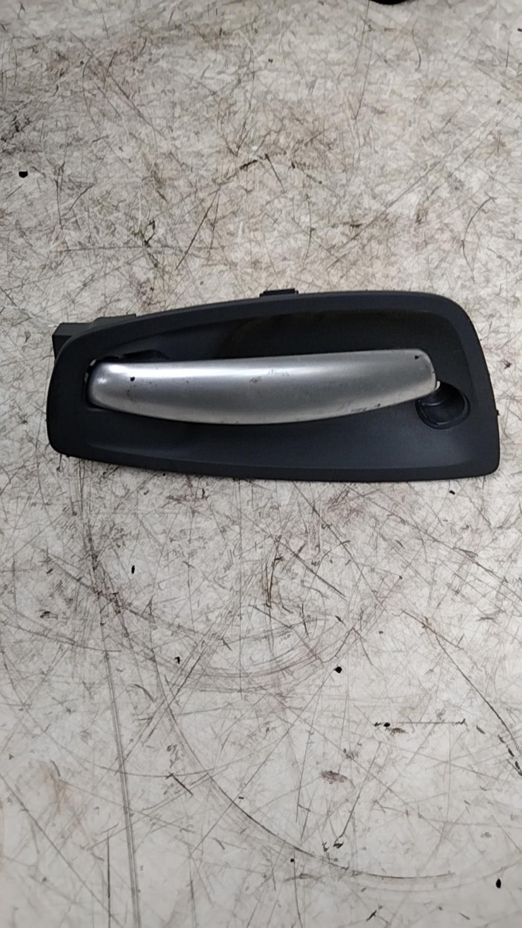 Maniglia interna anteriore destra BMW SERIE 1 E87 PHASE 1 Gasolina - 1