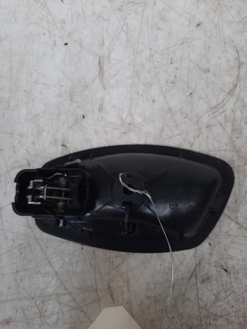 Maniglia interna anteriore destra RENAULT MEGANE 3 PHASE 3 Diésel - 1