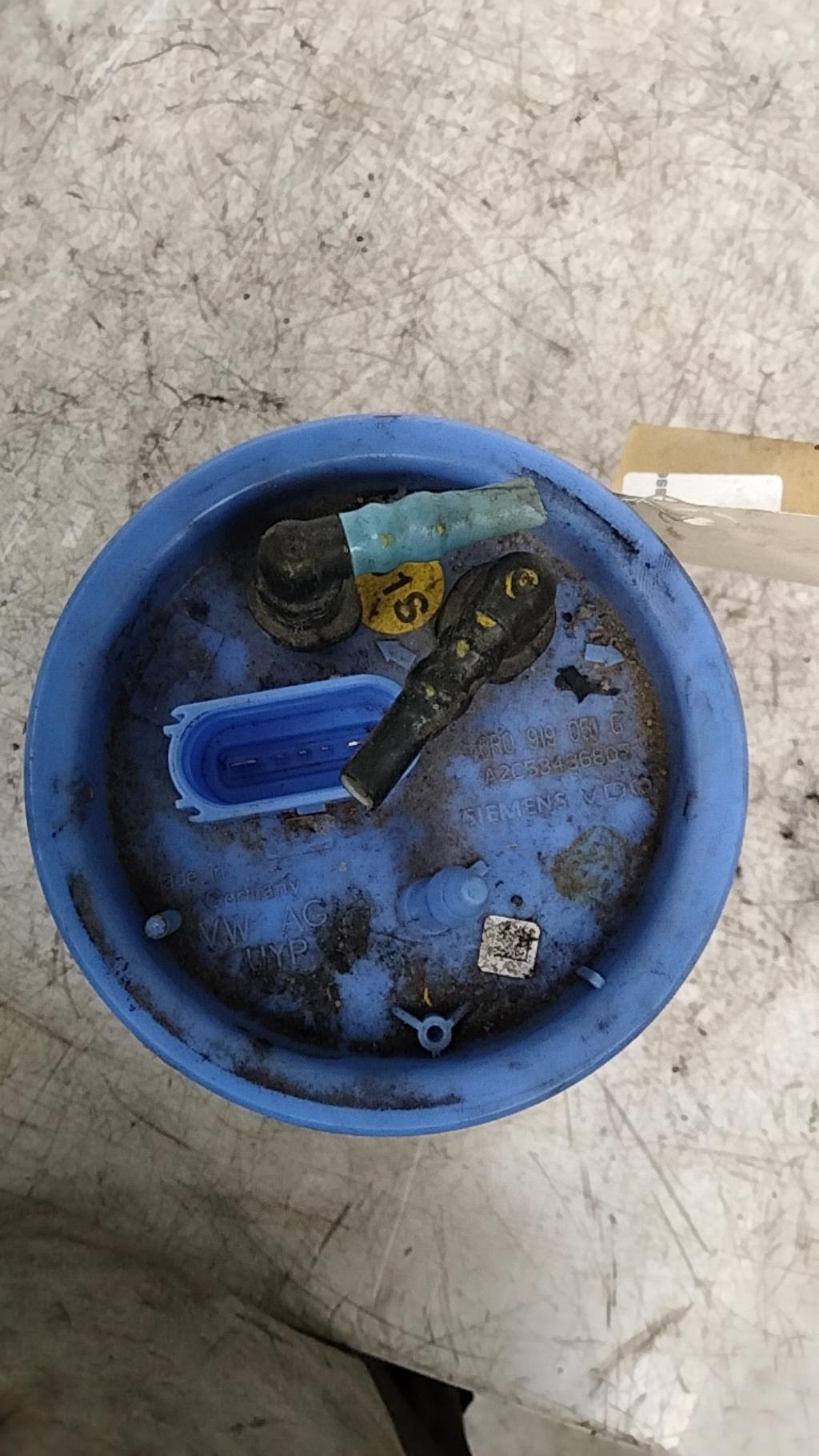 Pompe immergee AUDI A1 1 PHASE 1 Essence - 1