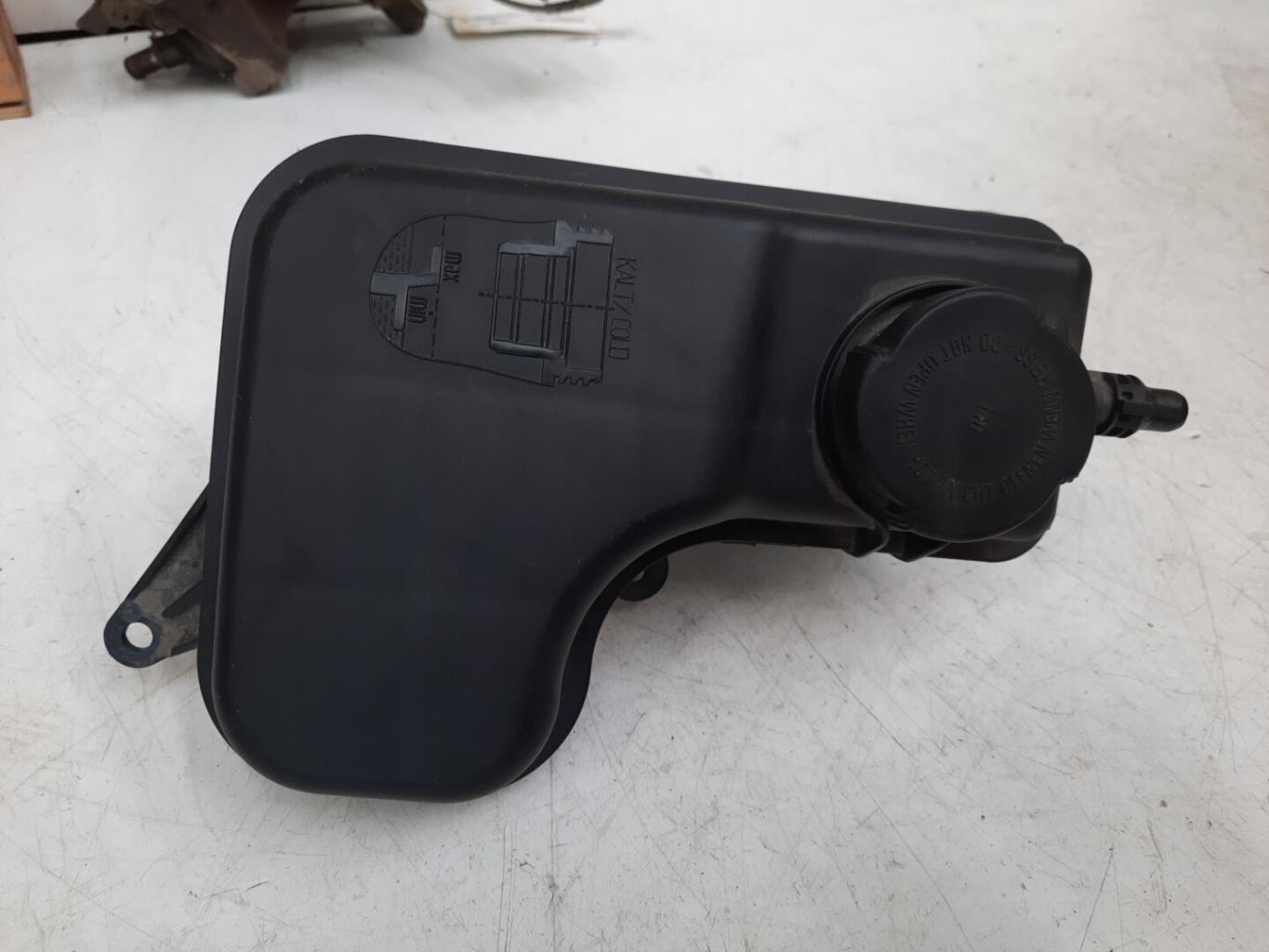 Vase d'expansion BMW SERIE 5 E60 PHASE 2 Diesel - 1