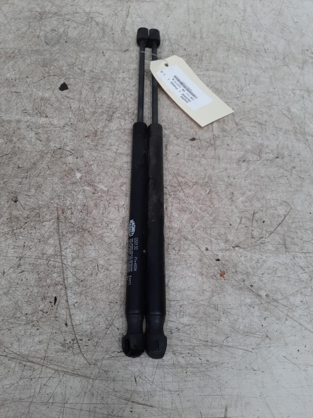 Verin de coffre RENAULT MEGANE 1 PHASE 1  - 1