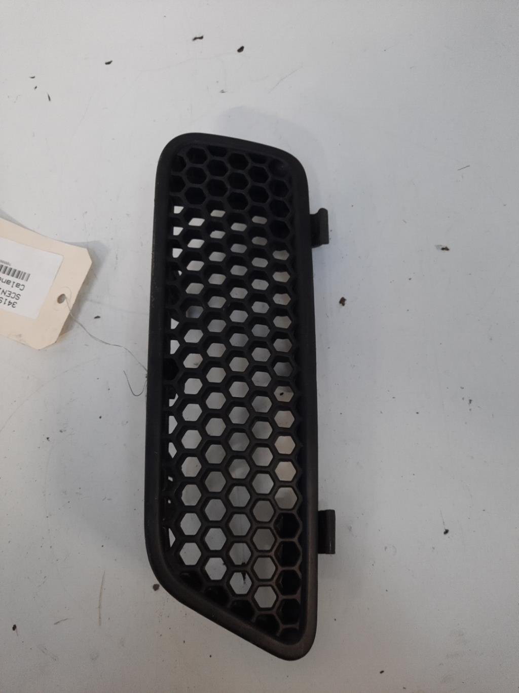 Calandre gauche RENAULT SCENIC 1 PHASE 2 Diesel - 1