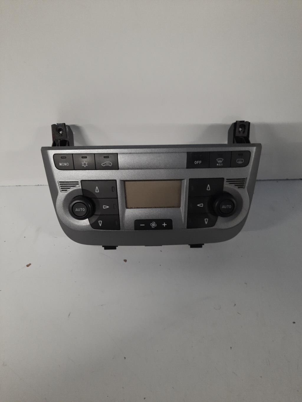 Commande chauffage FIAT GRANDE PUNTO Diesel - 1