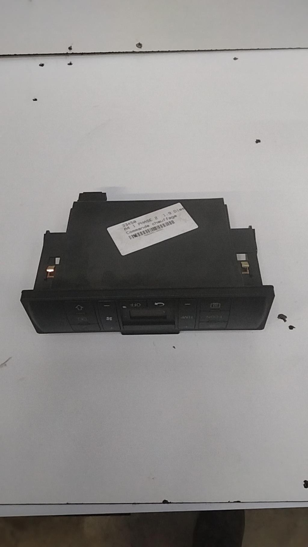 Commande chauffage AUDI A4 1 PHASE 2 Diesel - 1