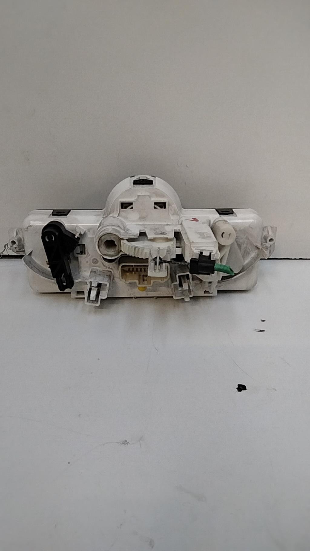 Commande chauffage RENAULT MODUS PHASE 1 Diesel - 1