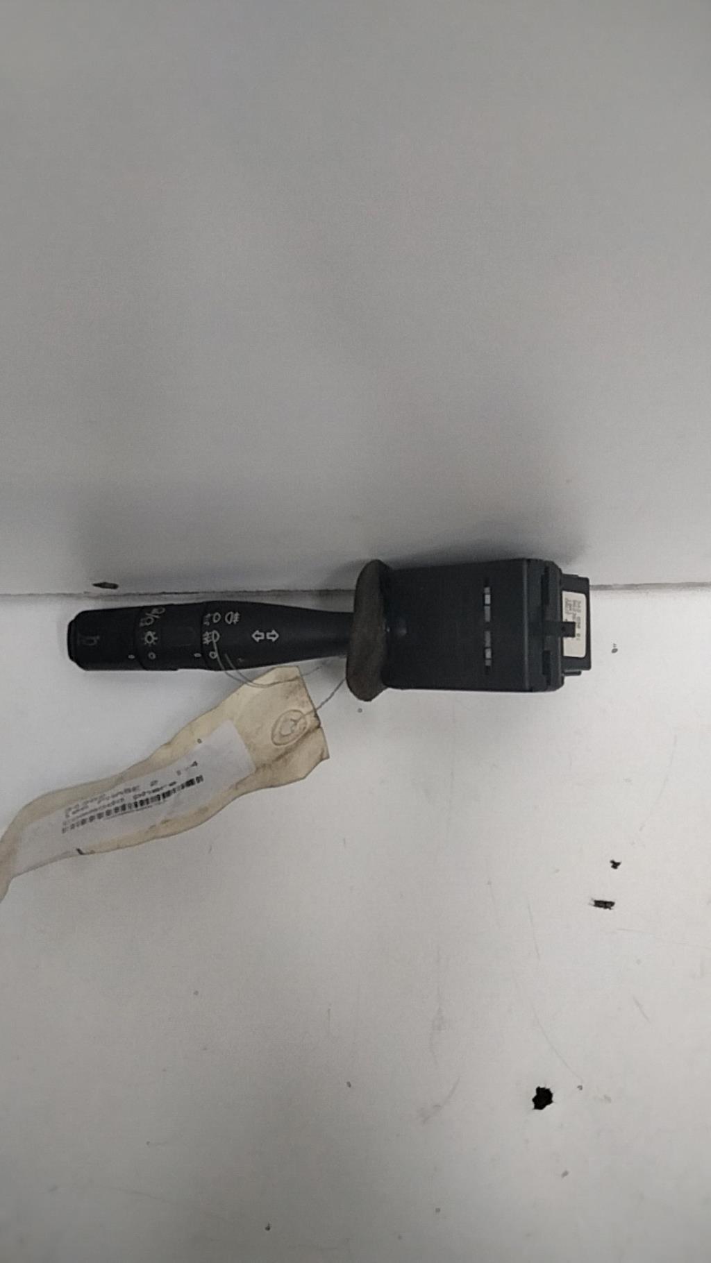 Commodo phare PEUGEOT 106 PHASE 2  - 1