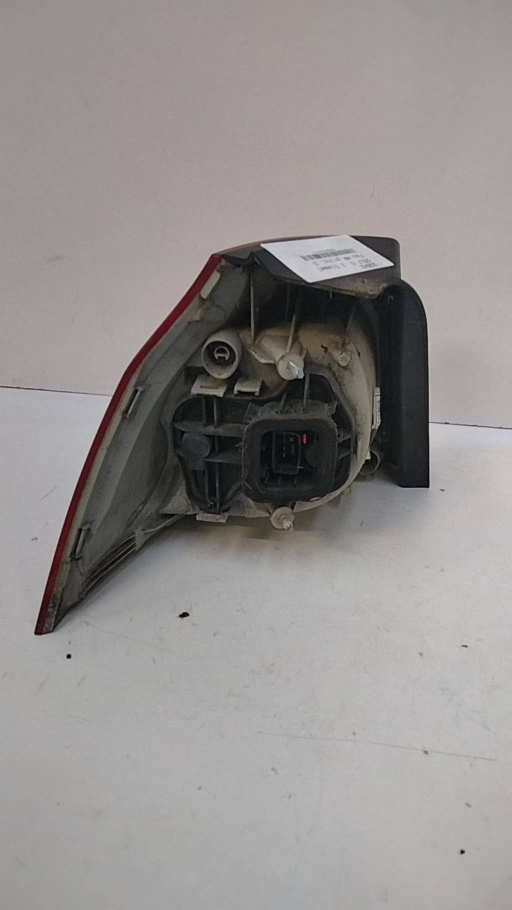 Fanale posteriore principale destro (luci) VOLKSWAGEN GOLF 5 Diésel - 1