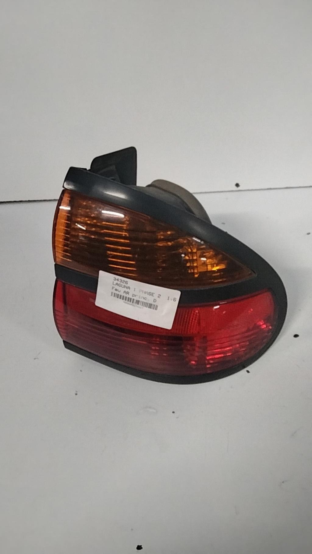 Fanale posteriore principale destro (luci) RENAULT LAGUNA 1 PHASE 2  - 1