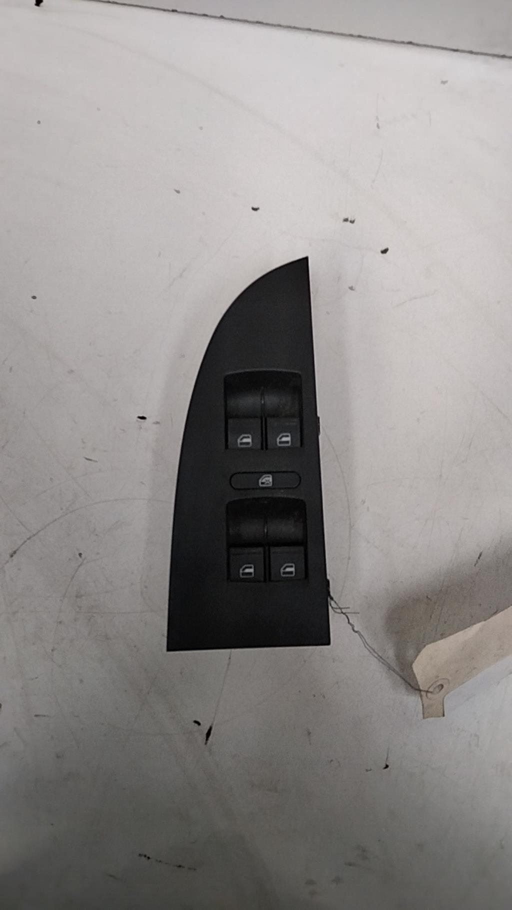 Interruttore lavacristalli anteriore sinistro SEAT LEON 2 PHASE 1 Diésel - 1
