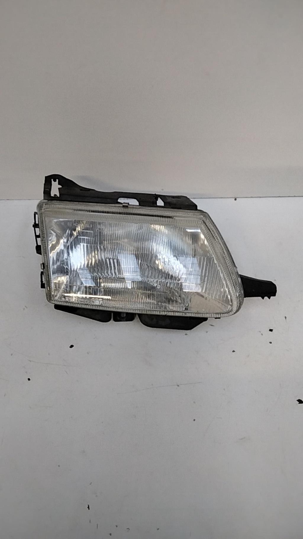 Gruppo ottico anteriore principale destro (luci)(faro) CITROEN SAXO PHASE 1 Gasolina - 1