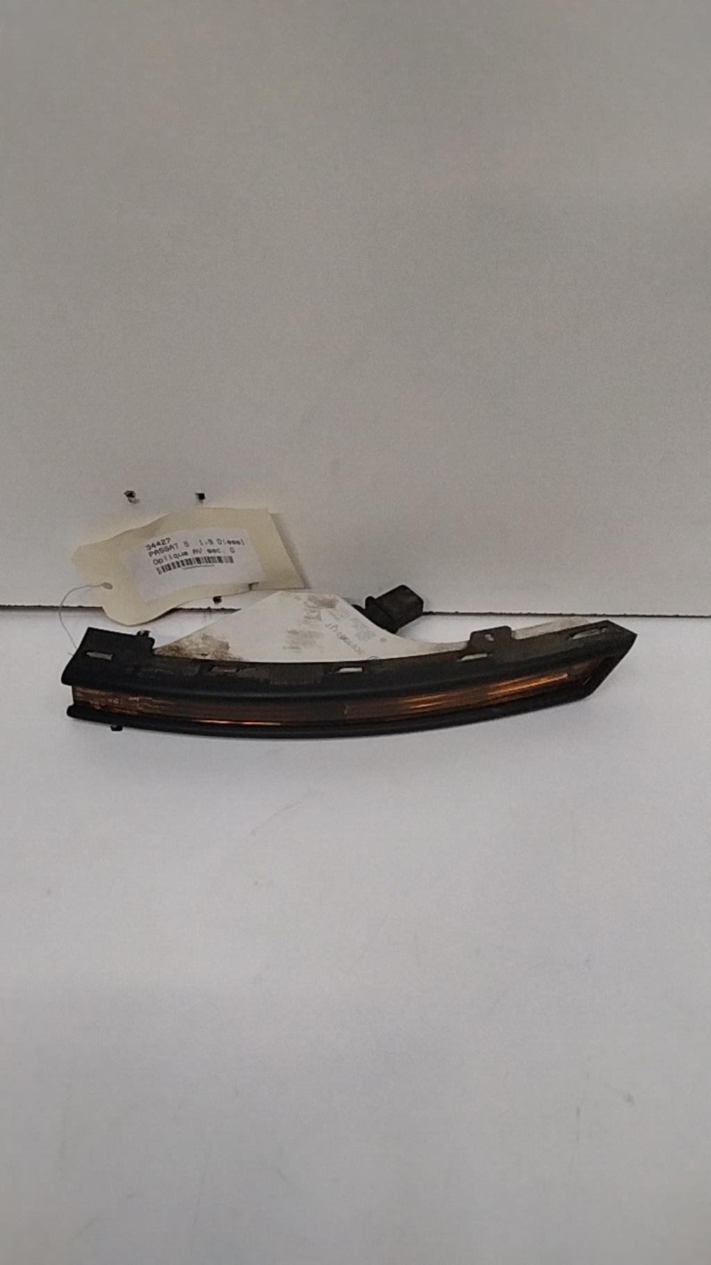 Gruppo ottico anteriore secondario sinistro (luci)(freccia) VOLKSWAGEN PASSAT 5 Diésel - 1