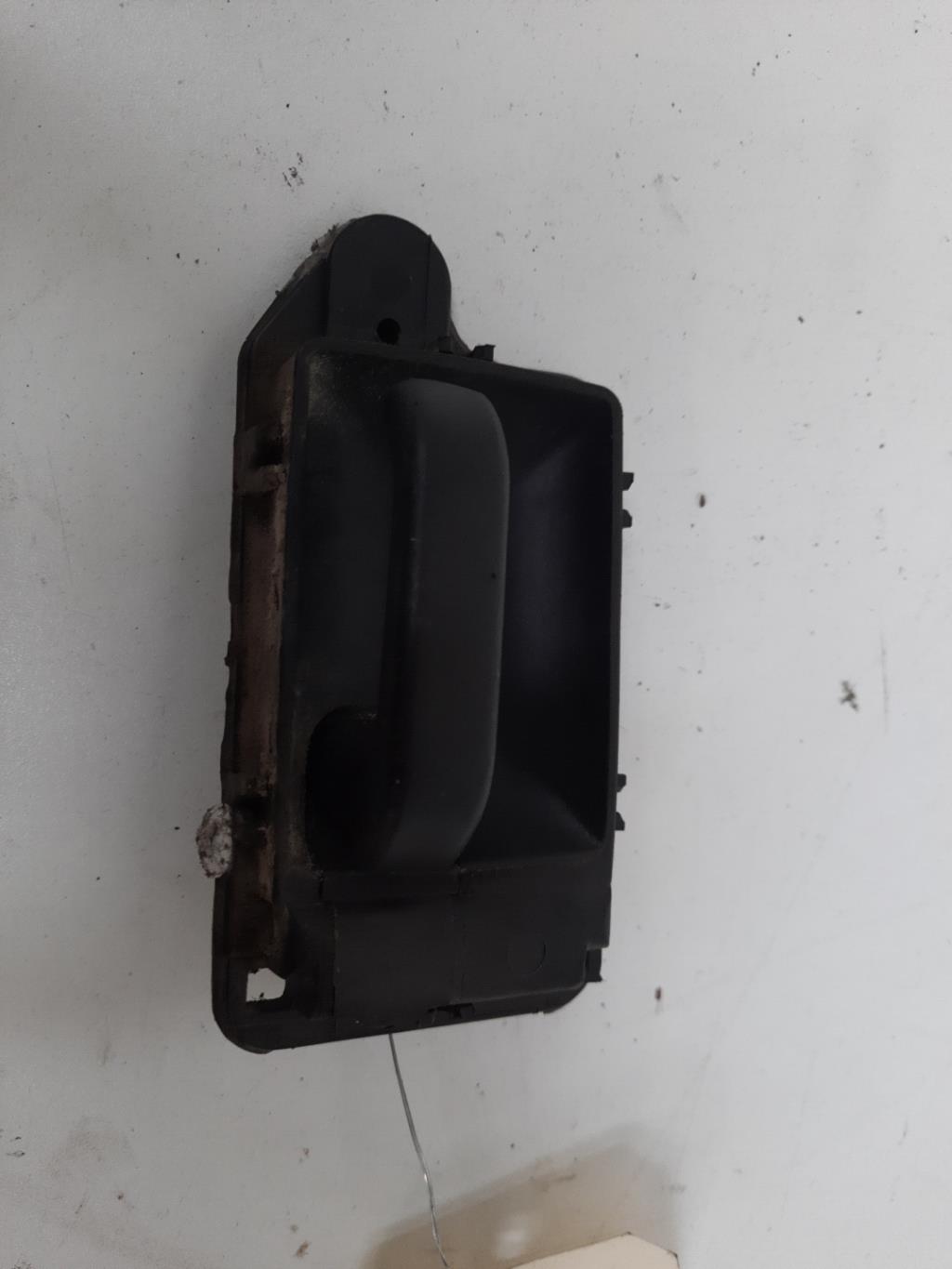 Maniglia interna anteriore destra PEUGEOT 106 PHASE 2 Gasolina - 1