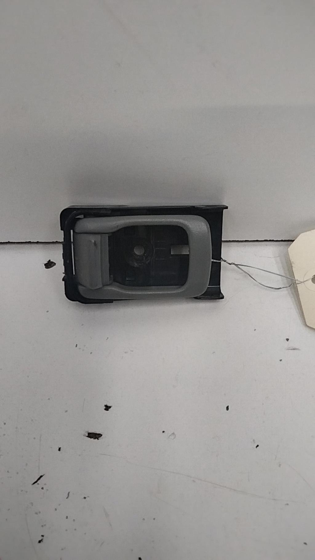 Maniglia interna anteriore sinistra NISSAN MICRA 2 PHASE 3 Gasolina - 1