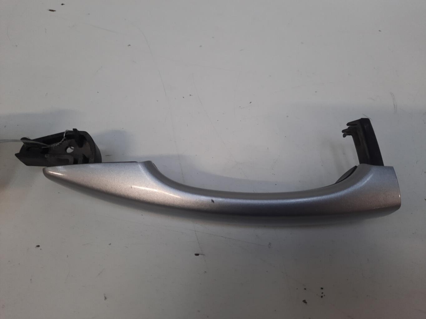 Maniglia portiera posteriore sinistra PEUGEOT 308 2 PHASE 1 Diésel - 1