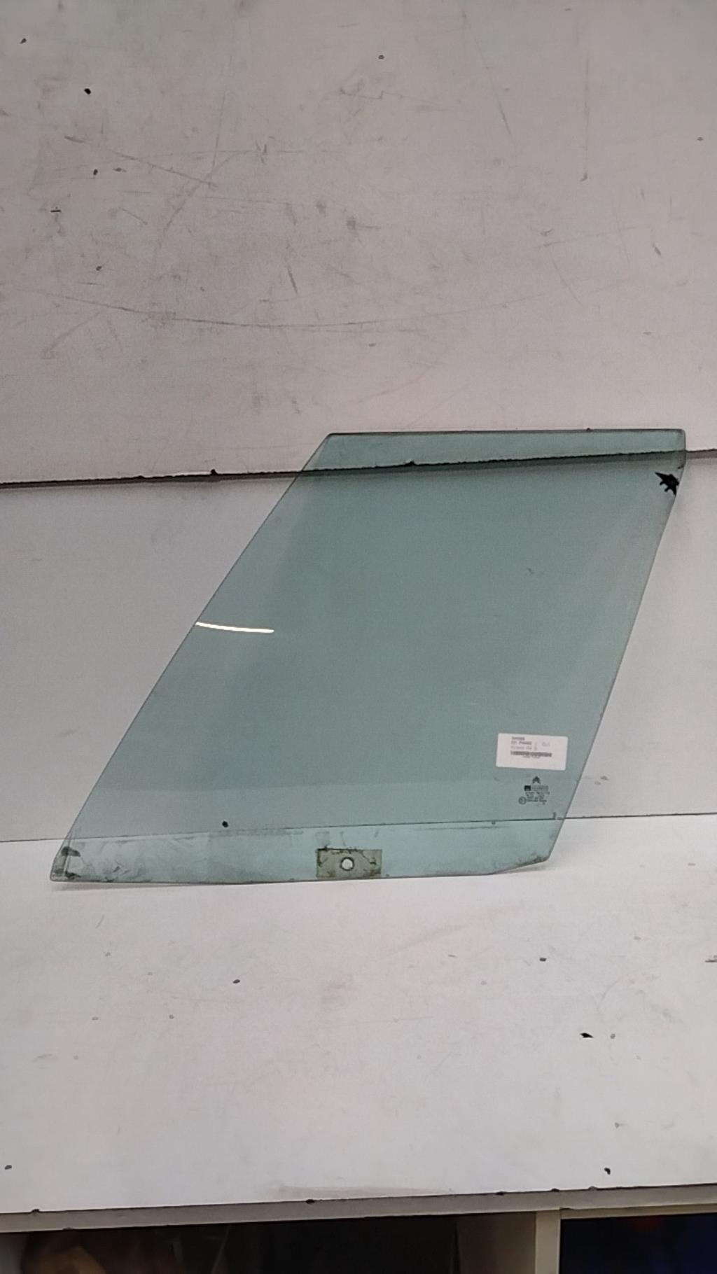 Vitre avant gauche CITROEN XM PHASE 1  - 1