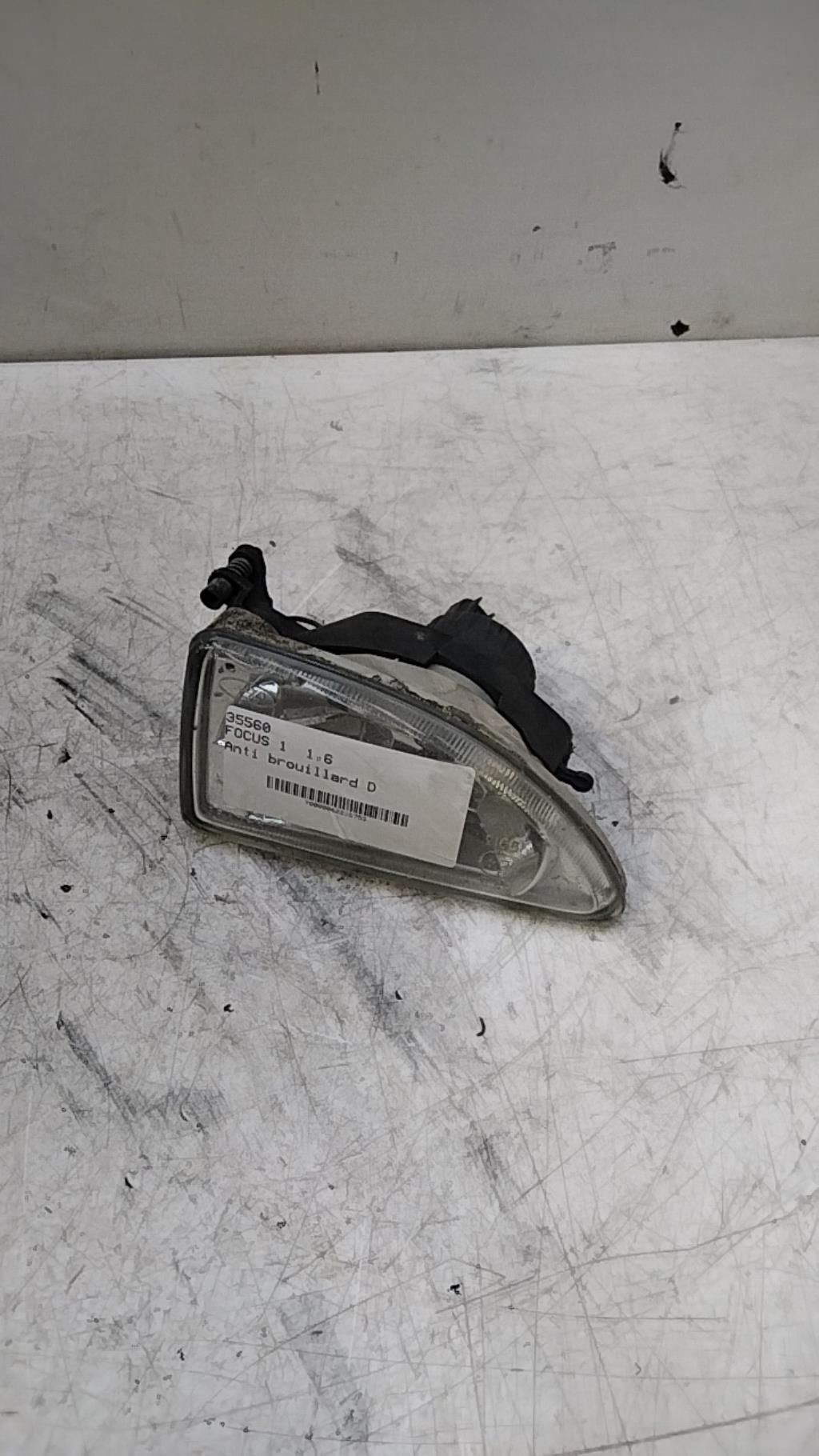 Fendinebbia destro (luci) FORD FOCUS 1  - 1