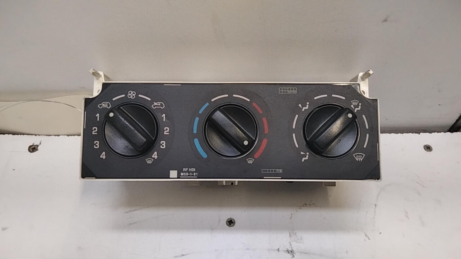 Commande chauffage PEUGEOT PARTNER 1 PHASE 2 Diesel - 1