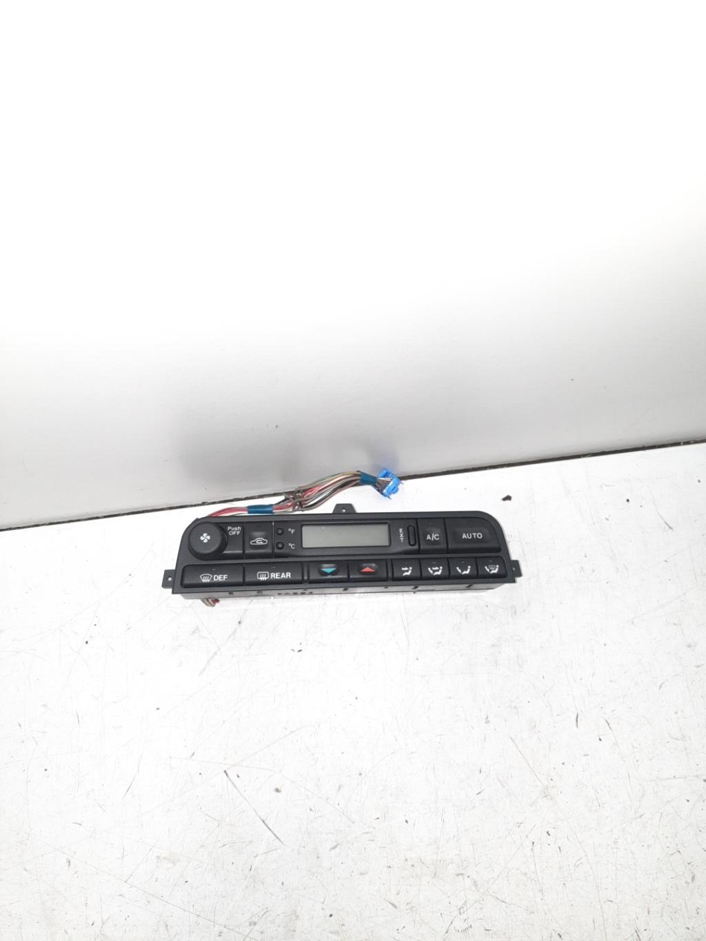 Commande chauffage JAGUAR XJ X300 PHASE 3 Essence - 1